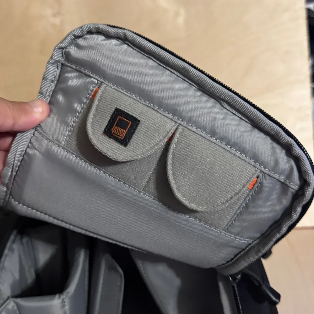 Lowepro Fastpack 200 Camera Backpack Black Nylon Multi Compartment Photography